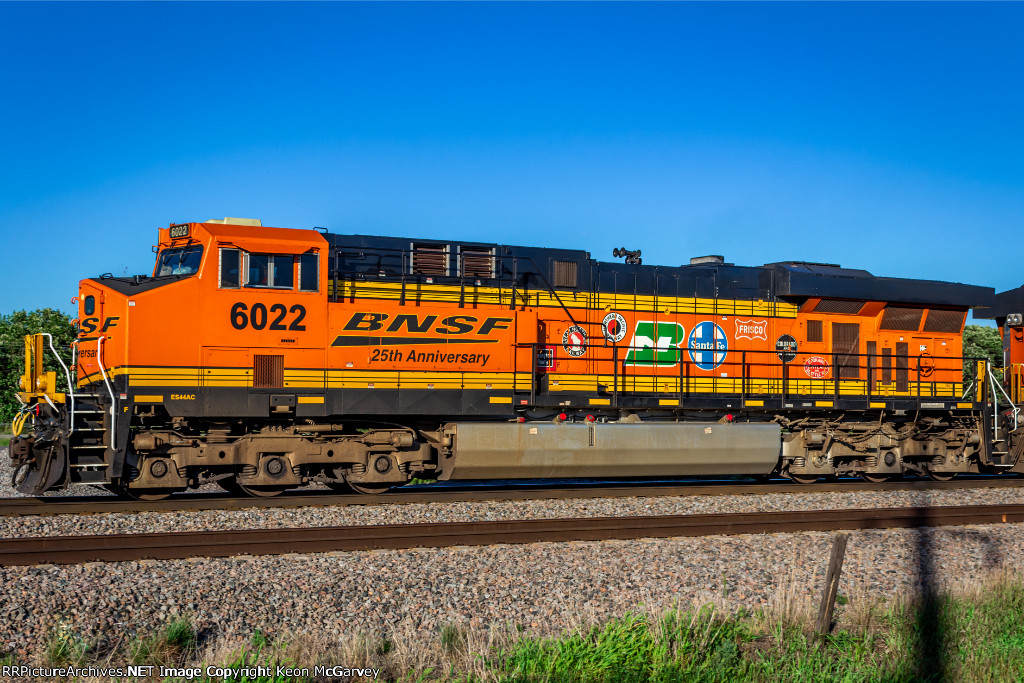 BNSF 6022 WEST